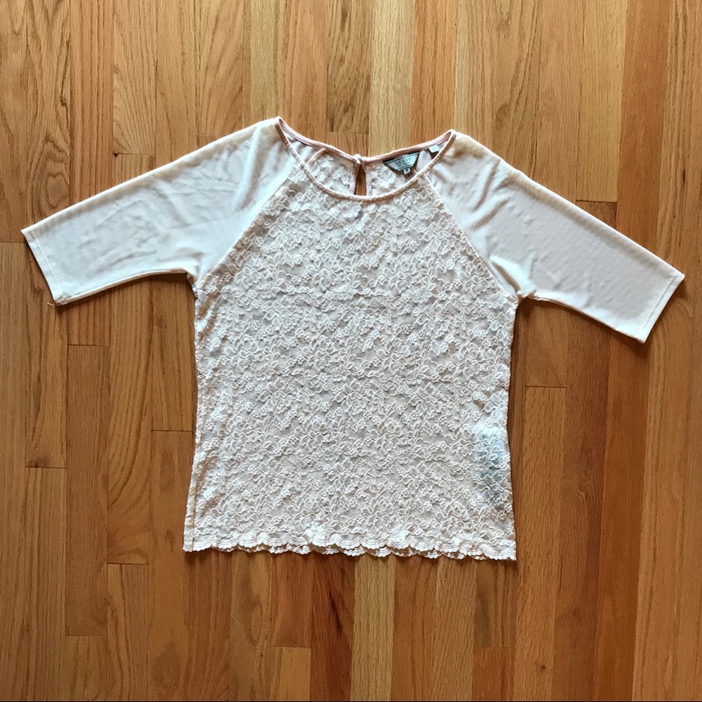 Guess lace top, blush, medium, like new.